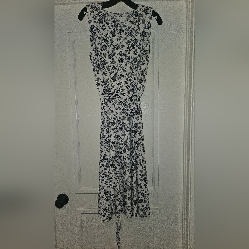 Charter Club Monochrome Floral Maxi Dress